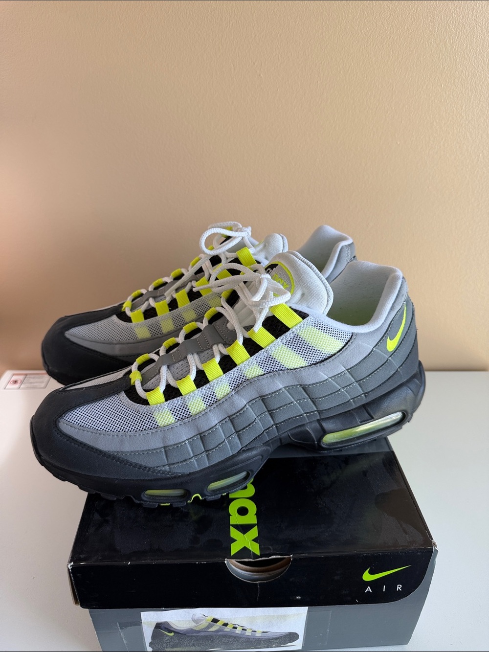 Nike Air Max 95 - Picture 5 of 8